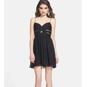 Hailey Logan by Adrianna Papell Pleated Mesh Sweetheart Mini Dress NWOT